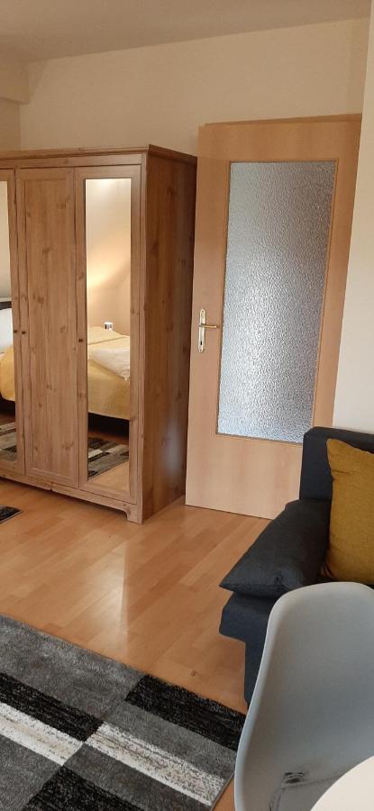 Napko Apartman Шопрон Экстерьер фото