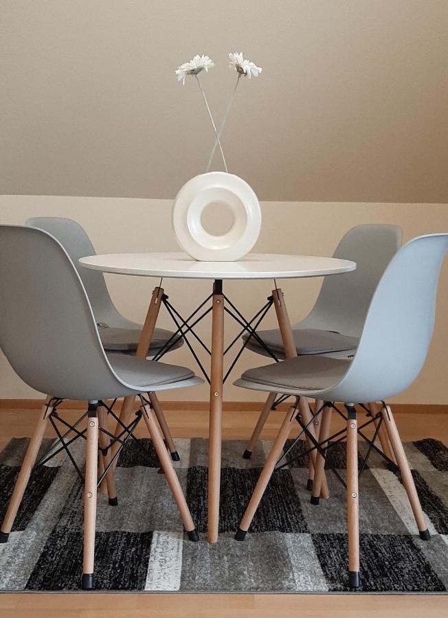Napko Apartman Шопрон Экстерьер фото