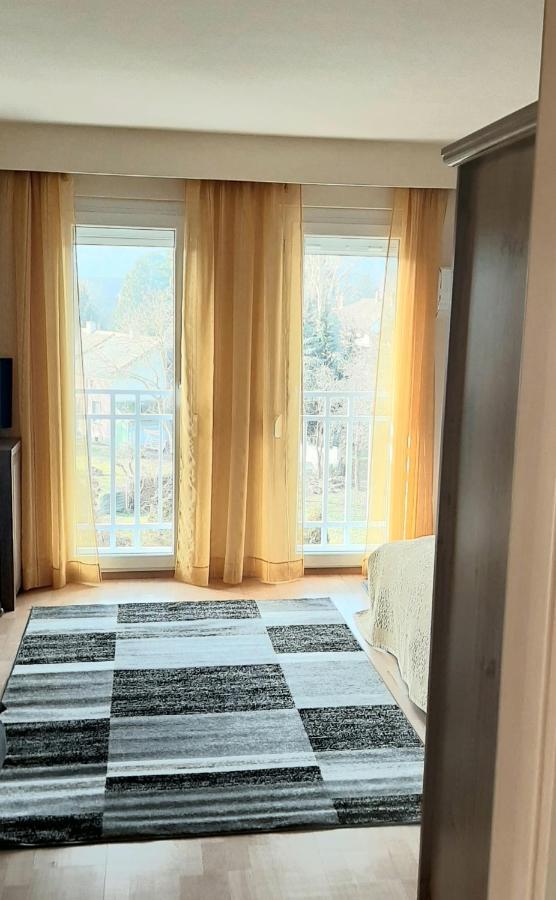 Napko Apartman Шопрон Экстерьер фото